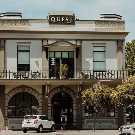 Quest Napier Serviced Apartments Bagian luar foto